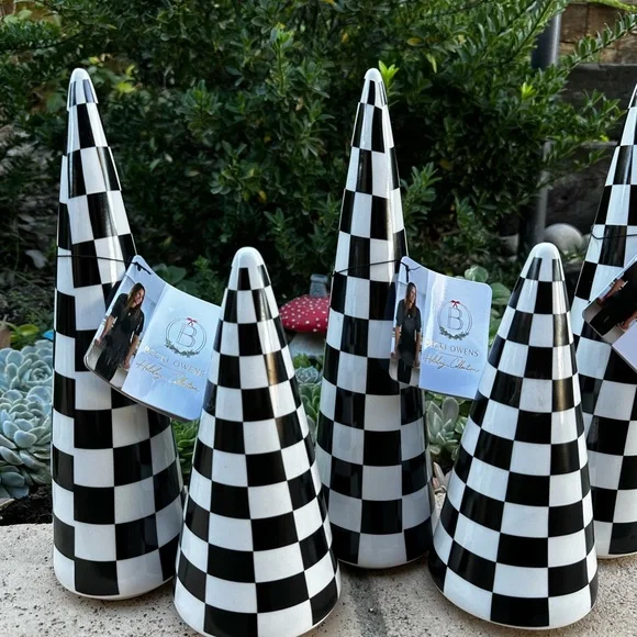 Becki Owens holiday collection black white checkered Christmas tree LARGE - Picture 3 of 12